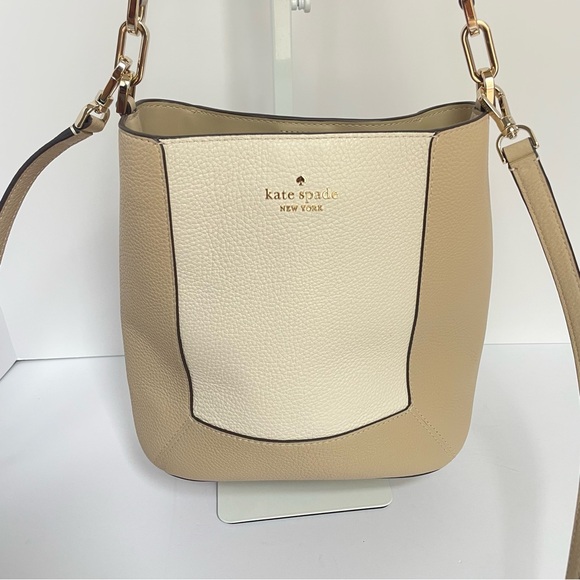 Kate Spade New York Lena Tan White Leather Colorblock Bucket Bag - Picture 4 of 13